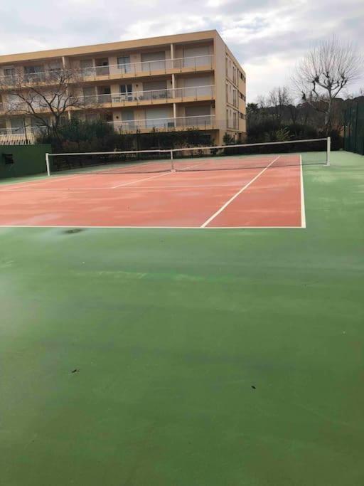 Appartement Vue Mer Au Lavandou Le Lavandou Exteriér fotografie