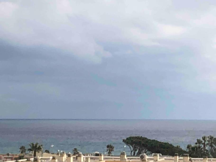 Appartement Vue Mer Au Lavandou Le Lavandou Exteriér fotografie